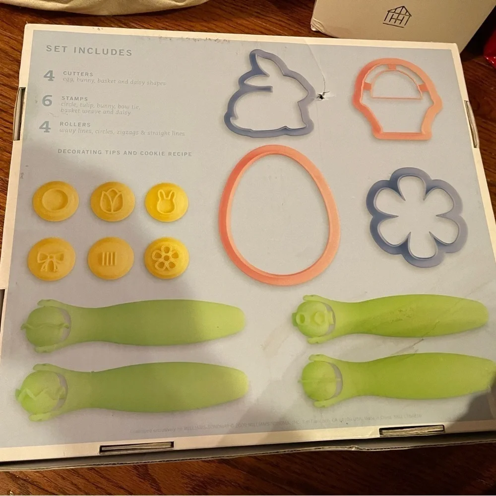 Williams-Sonoma Cookie Cutters Stamp & Style Easter Spring 14 Piece - New